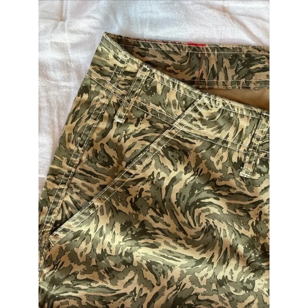 NWT True Religion Abstract Camo SN Cargo Pants Men’s Size 32x32 $129 World Tour